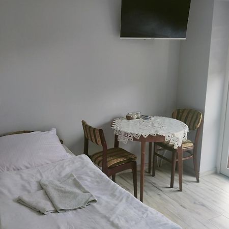 Pokoje Mira Torzym Extérieur photo